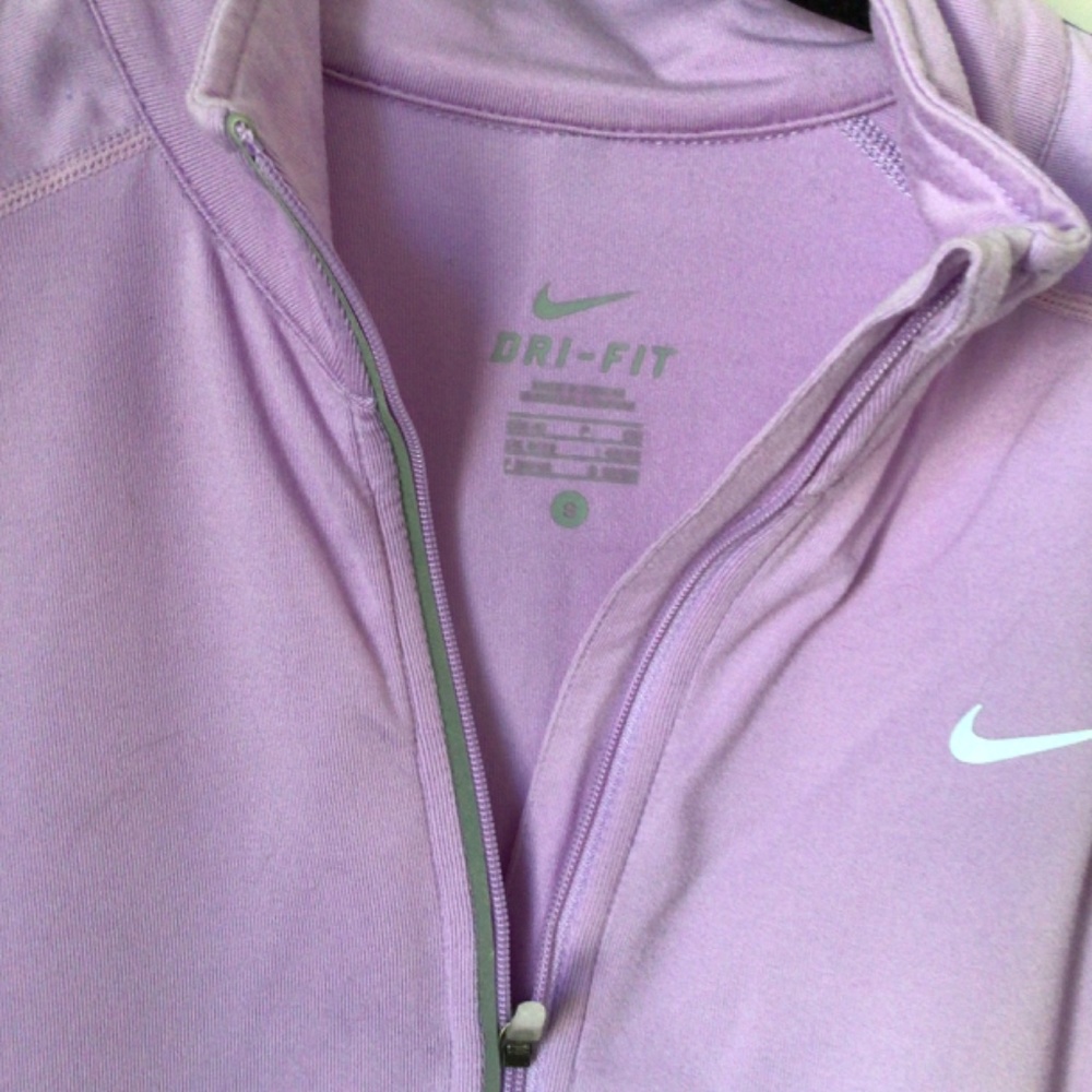Nike 3/4 Zip Pullover - Picture 2 of 5